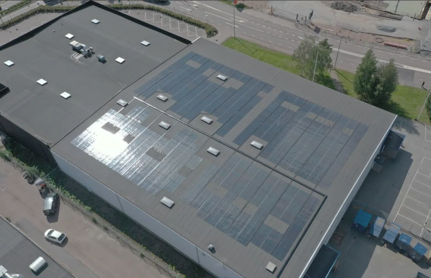 Dach hali przemysłowej pod instalację